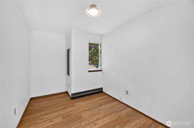 20003 3rd Place SW, Normandy Park, WA 98166