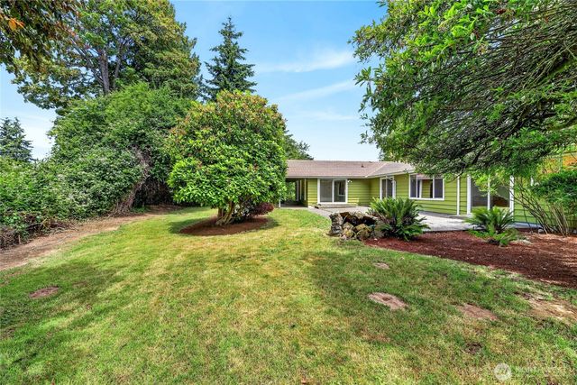 20003 3rd Place SW, Normandy Park, WA 98166