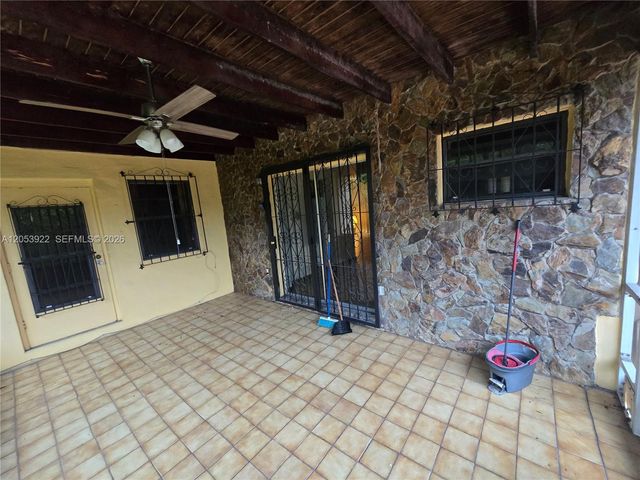 8920 SW 20th St, Miami, FL 33165