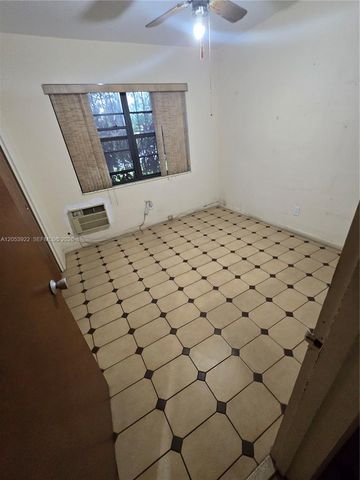 8920 SW 20th St, Miami, FL 33165