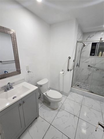 8920 SW 20th St, Miami, FL 33165
