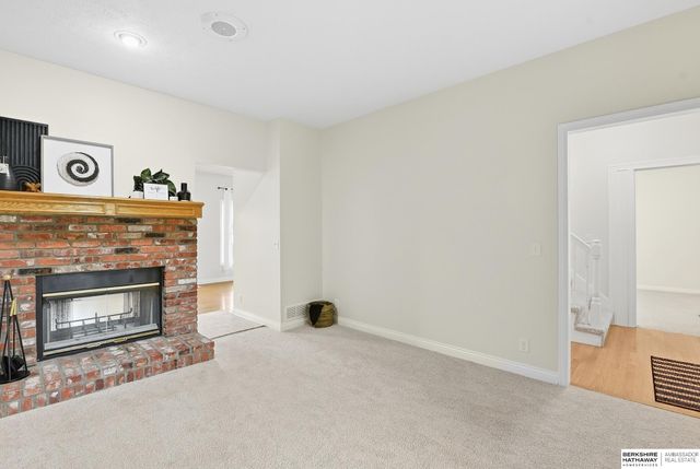 16216 Parker Street, Omaha, NE 68118