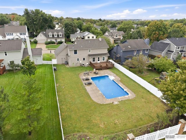 16216 Parker Street, Omaha, NE 68118