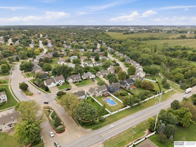 16216 Parker Street, Omaha, NE 68118