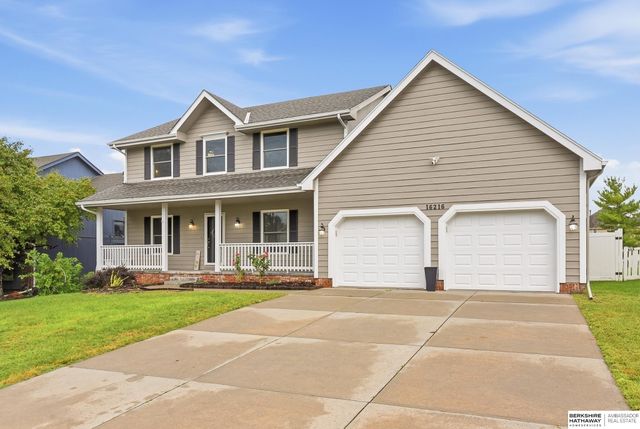 16216 Parker Street, Omaha, NE 68118