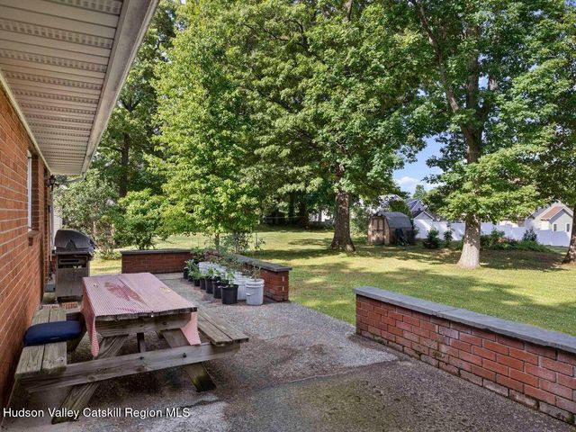 12 Ebel Court, Saugerties, NY 12477