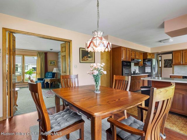 12 Ebel Court, Saugerties, NY 12477