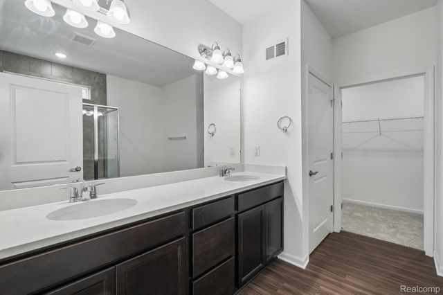 50745 Crusader Drive, Macomb Township, MI 48044