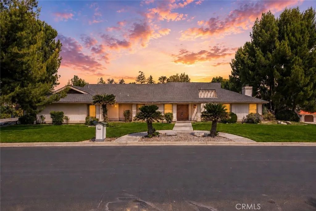 12320 Cattle King Drive, Bakersfield, CA 93306