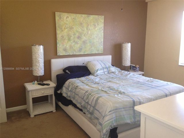 2880 N Oakland Forest Drive 313, Oakland Park, FL 33309