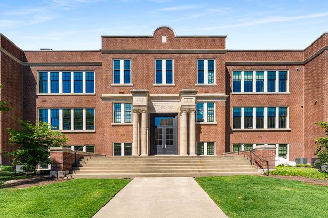 601 Madison St Apt 210, Nashville, TN 37208