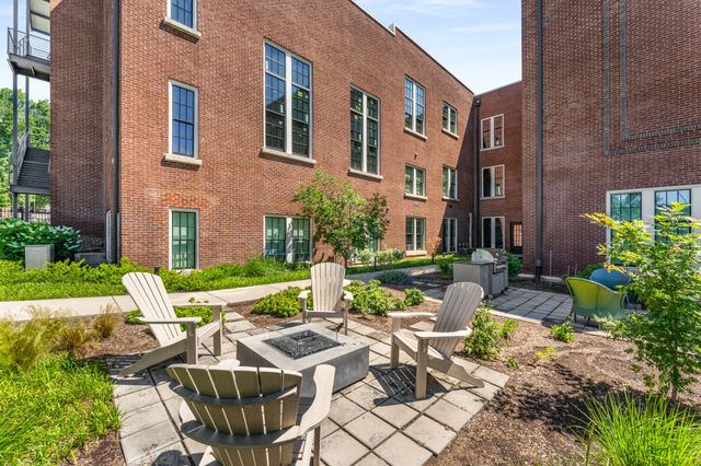 601 Madison St Apt 210, Nashville, TN 37208