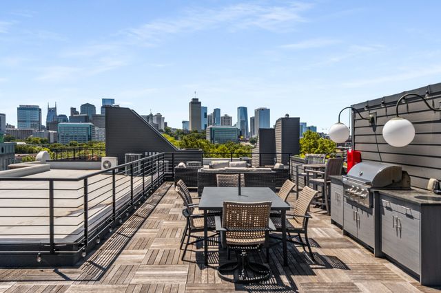 601 Madison St Apt 210, Nashville, TN 37208