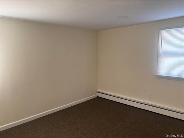 215 Lakewood Street E, Patchogue, NY 11772