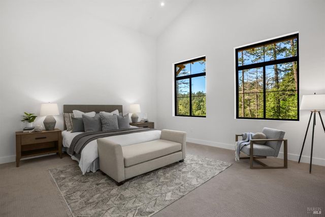 573 Wagnon Rd, Sebastopol, CA 95472