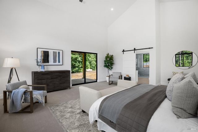 573 Wagnon Rd, Sebastopol, CA 95472