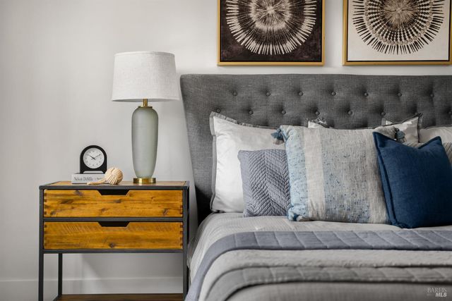 573 Wagnon Rd, Sebastopol, CA 95472