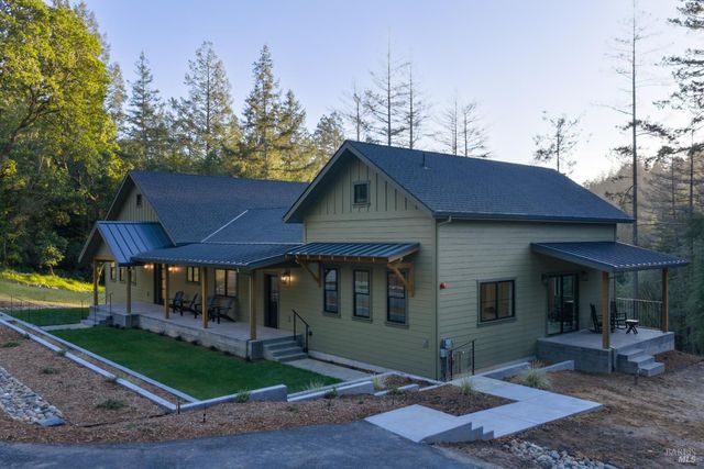 573 Wagnon Rd, Sebastopol, CA 95472