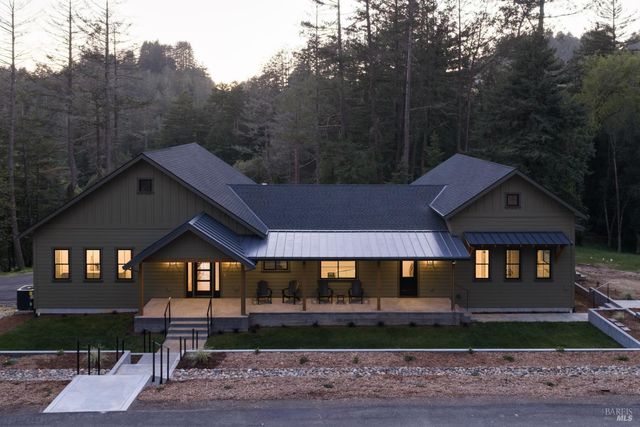 573 Wagnon Rd, Sebastopol, CA 95472