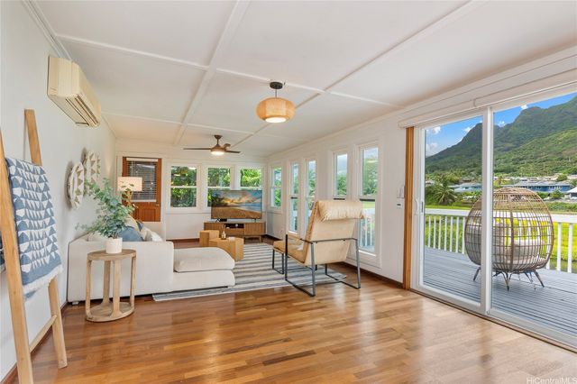 1188 Akuila Place, Kailua, HI 96734