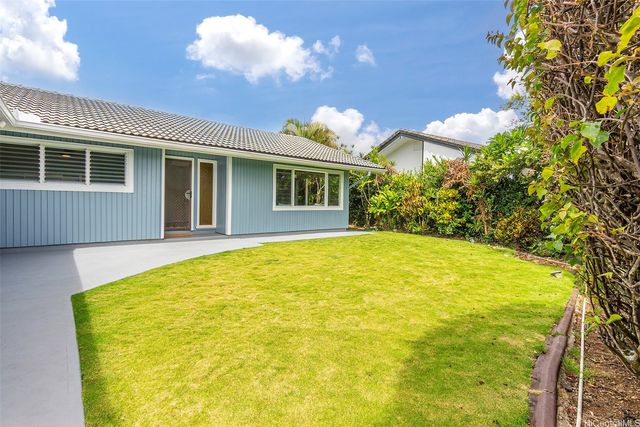 1188 Akuila Place, Kailua, HI 96734
