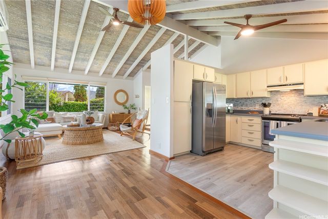 1188 Akuila Place, Kailua, HI 96734