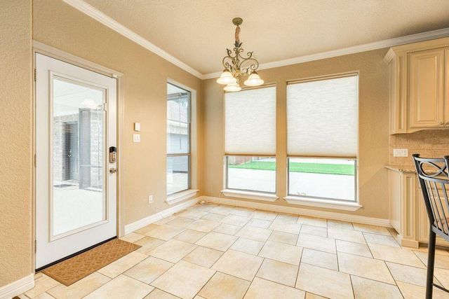 106 Arrowhead Drive, Lake Jackson, TX 77566