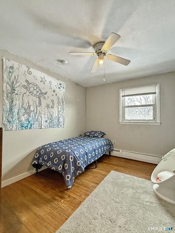 51 Beechwood Road, Montville, CT 06370