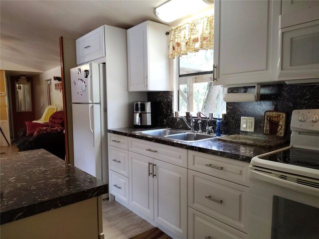 12627 BLACKBERRY LANE, Lake Wales, FL 33898
