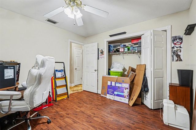 5514 FULMAR DRIVE, Tampa, FL 33625