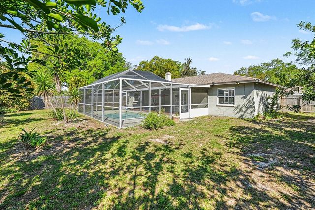 5514 FULMAR DRIVE, Tampa, FL 33625