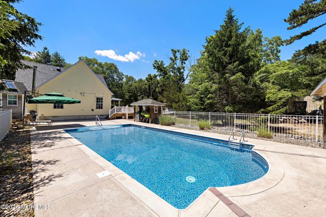 145 Old Halfway Road, Barnegat, NJ 08005