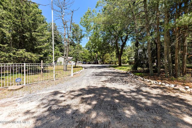 145 Old Halfway Road, Barnegat, NJ 08005