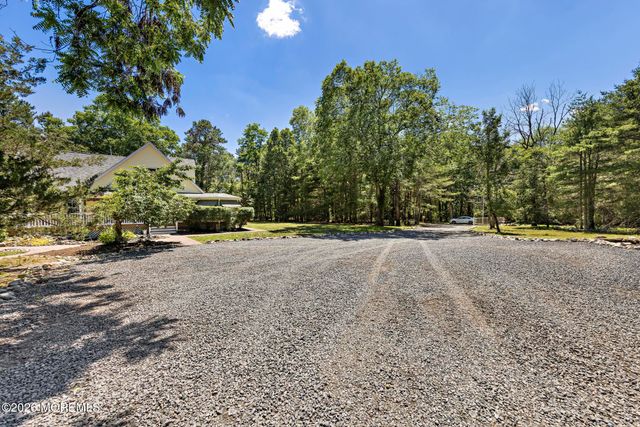145 Old Halfway Road, Barnegat, NJ 08005