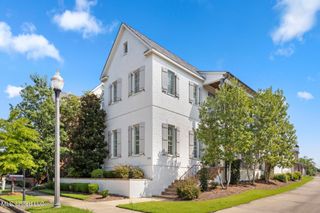 104 Harper Street, Ridgeland, MS 39157