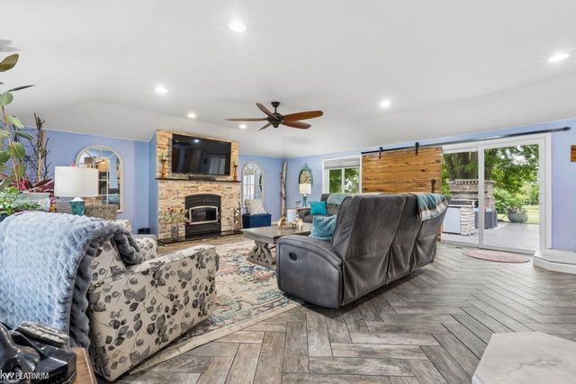 49199 Fairchild Road, Macomb Twp, MI 48042