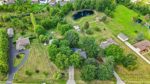 49199 Fairchild Road, Macomb Twp, MI 48042
