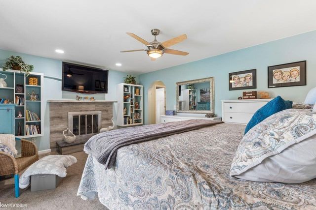 49199 Fairchild Road, Macomb Twp, MI 48042