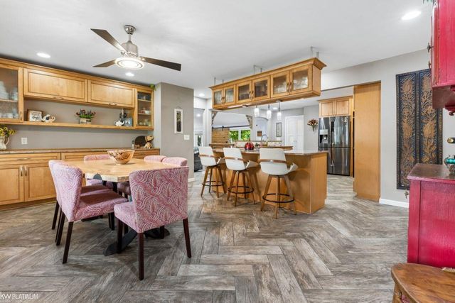49199 Fairchild Road, Macomb Twp, MI 48042