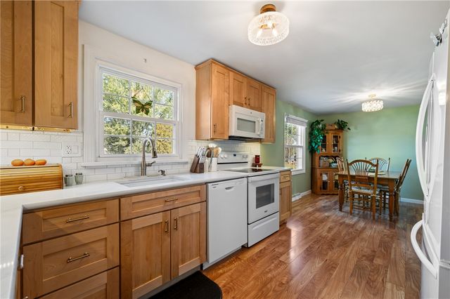 1218 Edgewood, W Leechburg, PA 15656