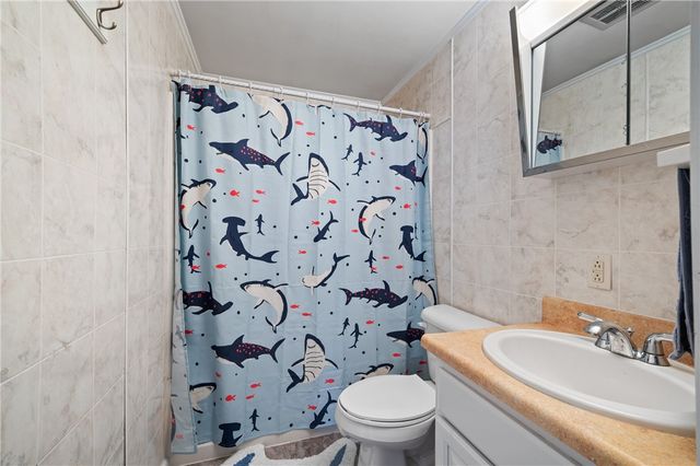 1218 Edgewood, W Leechburg, PA 15656