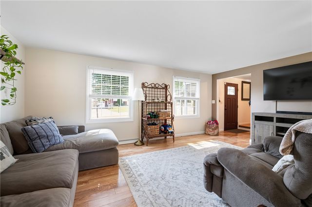 1218 Edgewood, W Leechburg, PA 15656