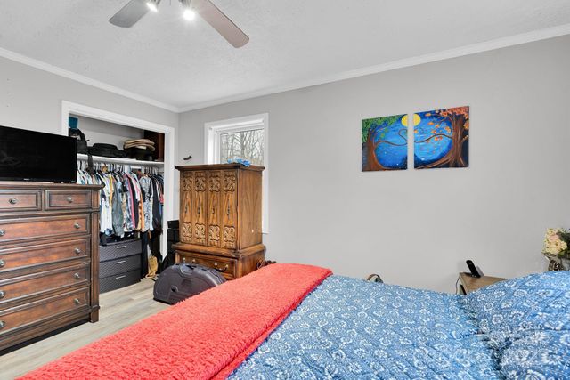 17154 Frog Pond Road, Oakboro, NC 28129