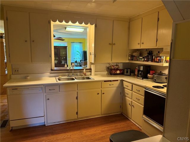 5461 State Route 104, Scriba, NY 13126