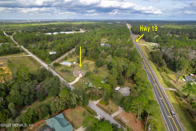 194 HORSEMAN CLUB Road, Palatka, FL 32177