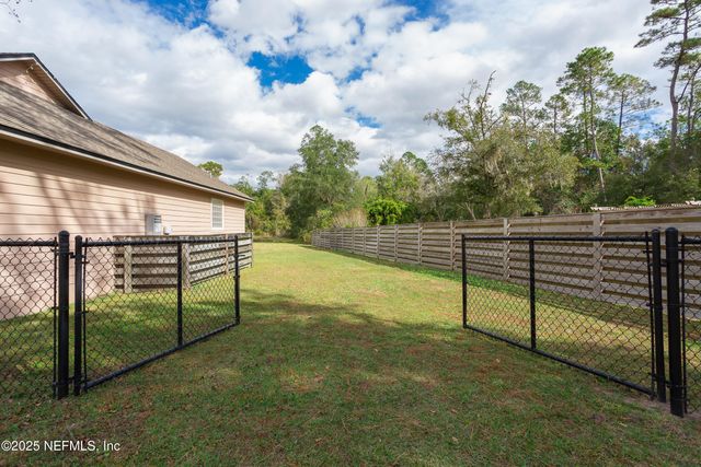 194 HORSEMAN CLUB Road, Palatka, FL 32177