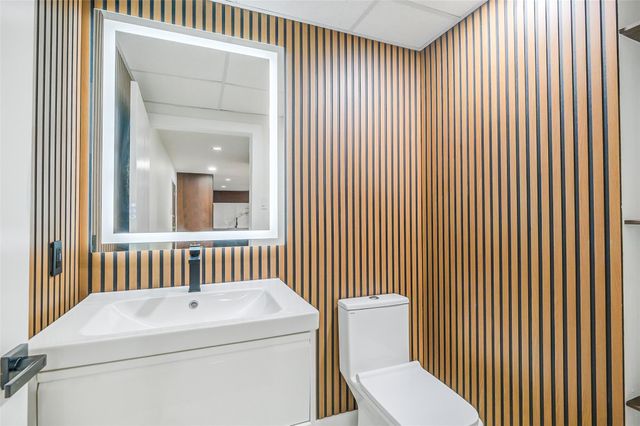 2929 Buffalo Speedway A204, Houston, TX 77098