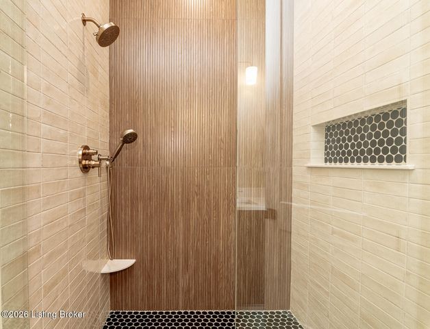 6115 Shooting Star Dr, Prospect, KY 40059