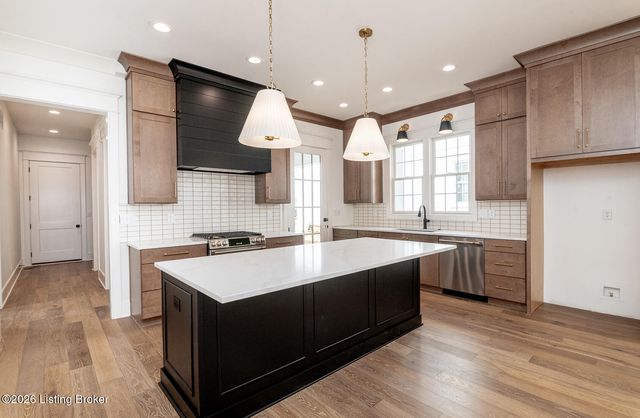 6115 Shooting Star Dr, Prospect, KY 40059