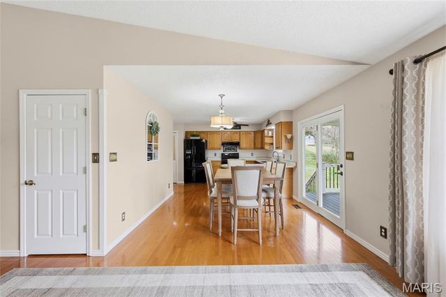 12 Crestview Estate, Festus, MO 63028